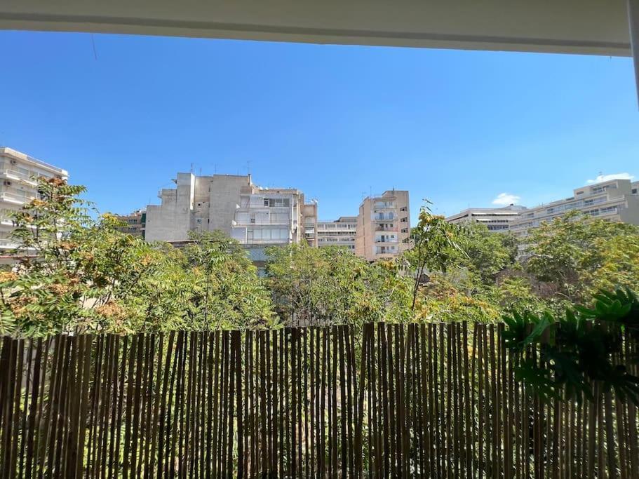 Chic Apt Near Acropolis - Avdi Square Афіни Екстер'єр фото